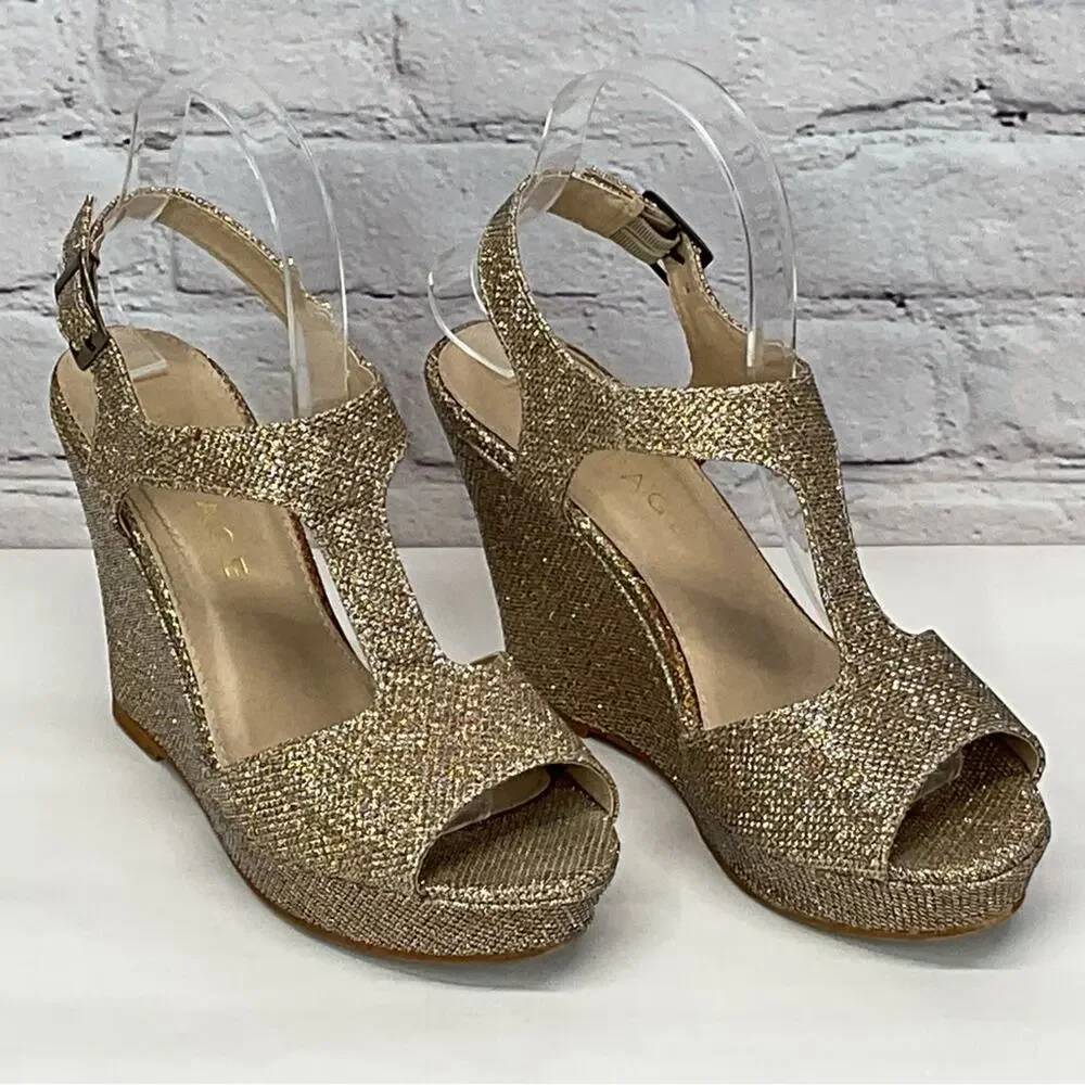 Rampage Sandals Women's Size 7 Rose Gold Glitter T-Strap Wedge Platform Vacation